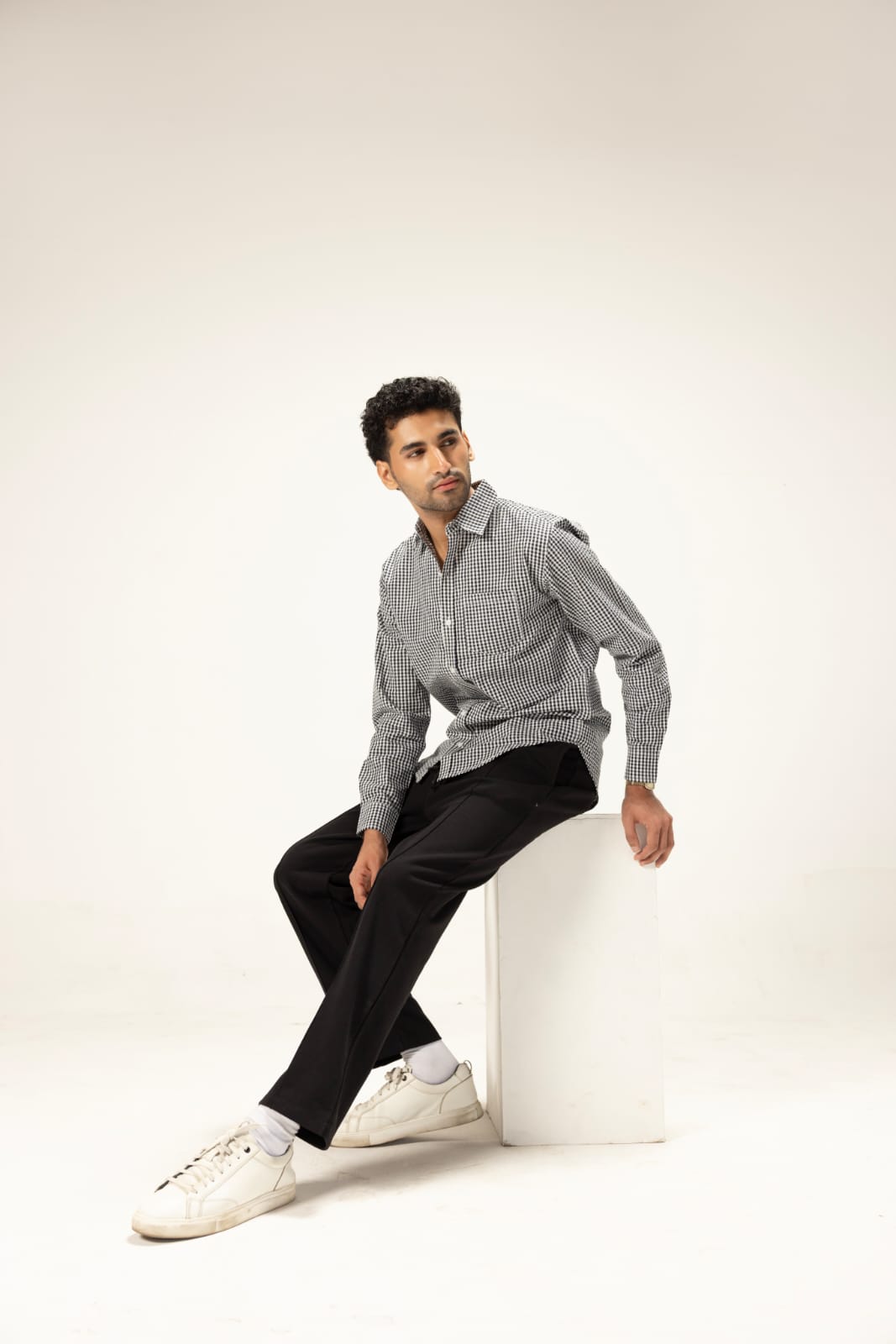 Onyx Grid Button-Down