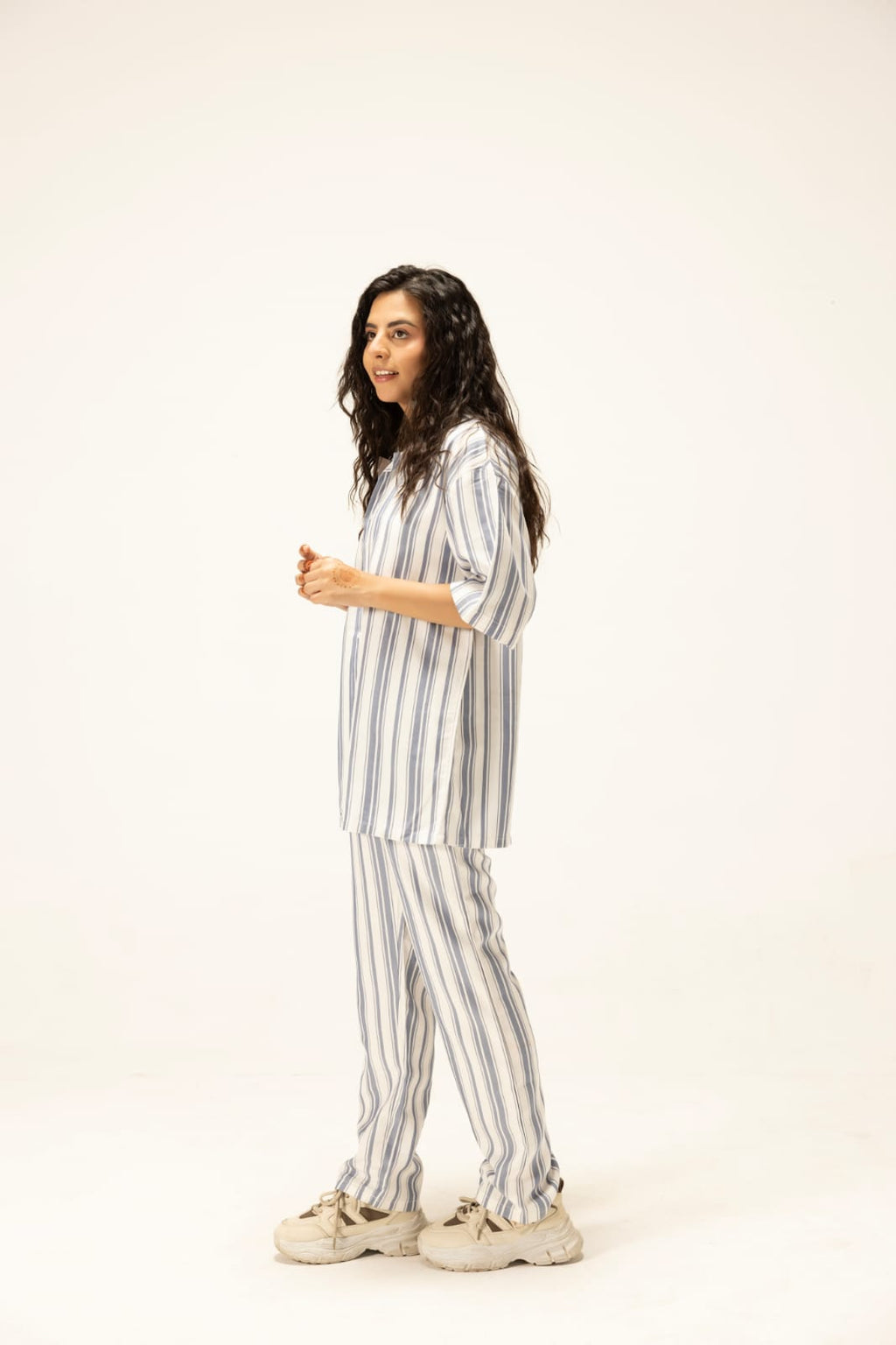 Sapphire Linear Lounge Top Girls